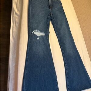 Express high rise flare jeans size 8s